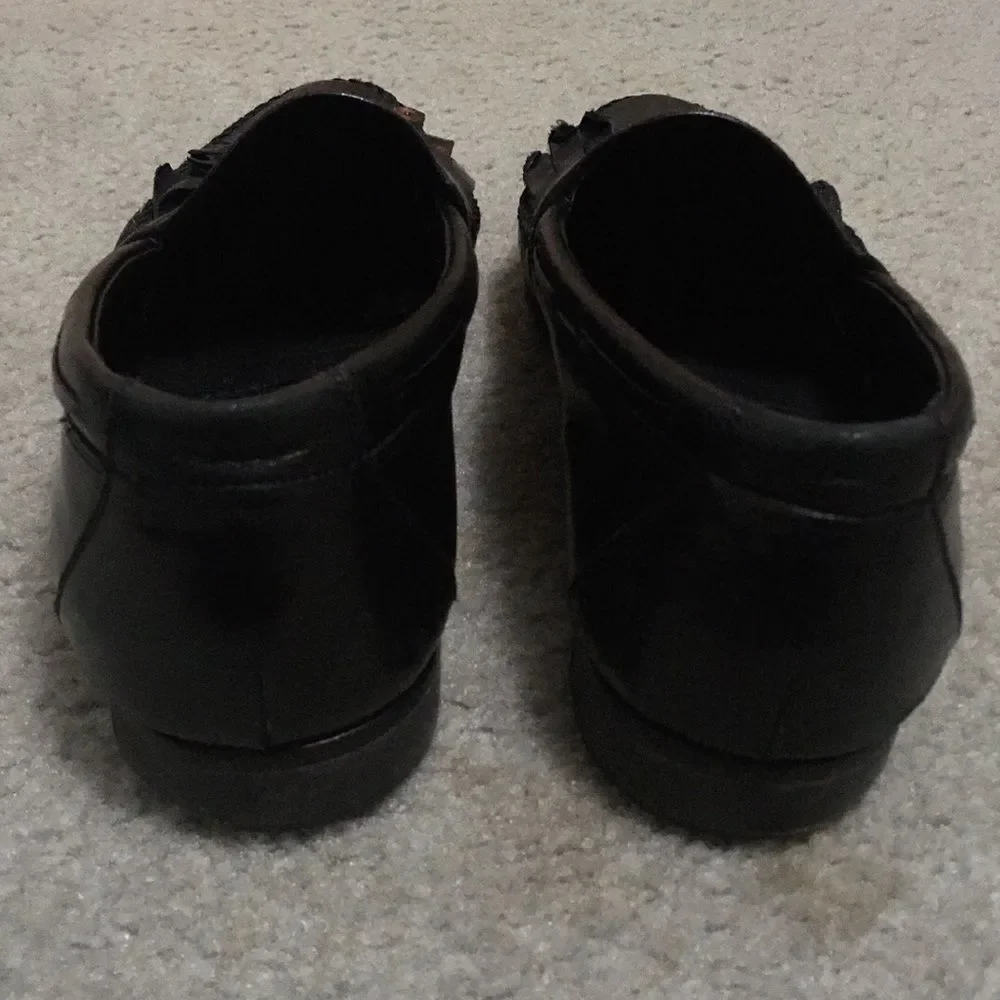 Johnston & Murphy Men’s Black Tassel Loafers - Picture 3 of 8